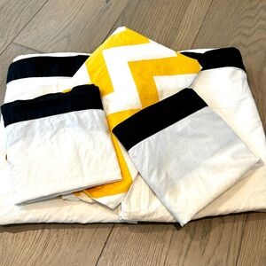 Pottery Barn PB Teen Qn Black Stripe Flat Sheet, 2 Pillow Cases + 1 Yellow Sham